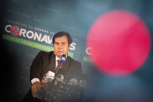 Rodrigo Maia diz que não renovará auxílio na Câmara: “Problema do governo”