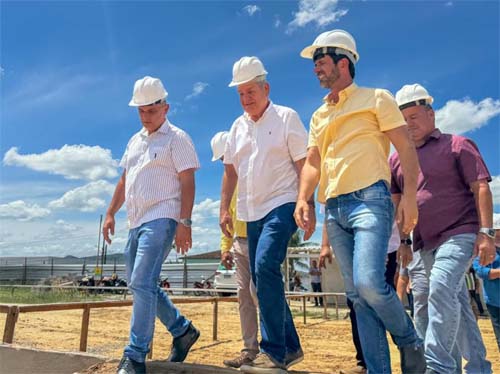 Governador Ronaldo Lessa destaca parceria com União dos Palmares durante visita às obras de infraestrutura no município.