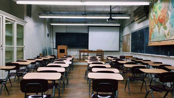 MEC admite reincorporar ensino religioso na Base Nacional Curricular