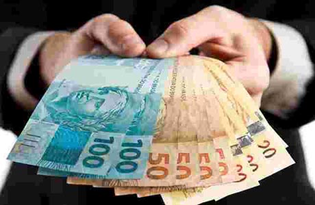 Valor do salário mínimo passa para R$ 790