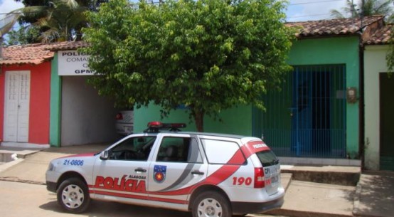 Mulher é suspeita de matar marido a facadas na frente do filho em Alagoas