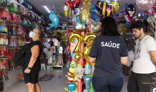 Ao menos 11 estados flexibilizaram uso de máscaras no Brasil