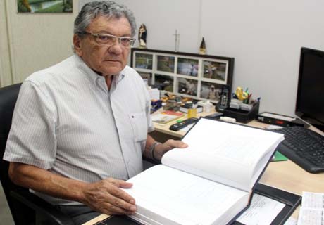 Cartório que recusou registro de Piedro já barrou 'Xismen' e 'Gesptsfl'