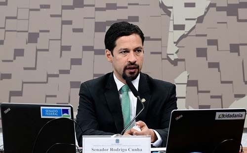 Rodrigo Cunha relata projeto que garante incentivo ao desenvolvimento de veículos elétricos no Brasil