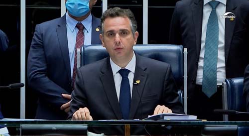 Rodrigo Pacheco, do DEM, é eleito presidente do Senado com apoio de Bolsonaro e dez partidos