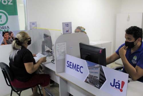 Atendimento presencial da Semec na sede e no Já! retornam na quarta-feira