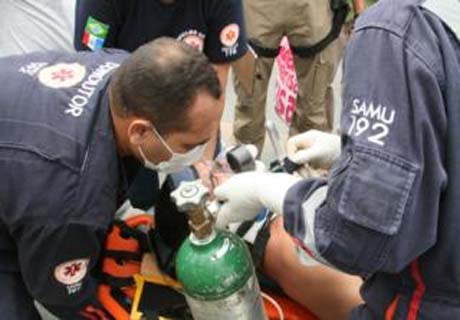 Vizinho esfaqueia dois irmãos de União dos Palmares em vila residencial na Bomba do Gonzaga