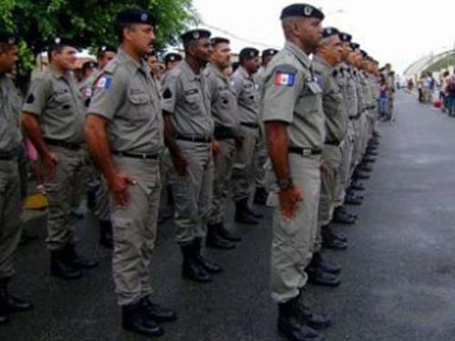 Governo chama 29 da reserva técnica da PM de 2006 após ser obrigado pela Justiça