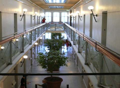 Suécia fecha quatro prisões por falta de presos no país... enquanto isso em União dos Palmares