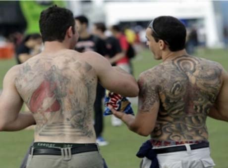 Estudante cria creme que elimina tatuagem sem intervenção médica