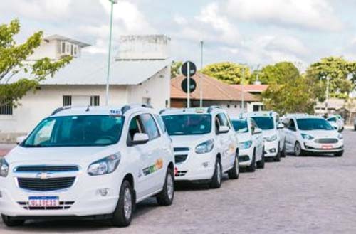SMTT autoriza cobrança de bandeira dois pelos taxistas