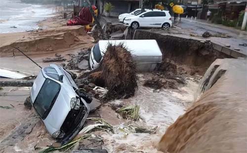 Temporal causa 24 mortes e deixa desabrigados e fecha estradas no Litoral Norte de SP