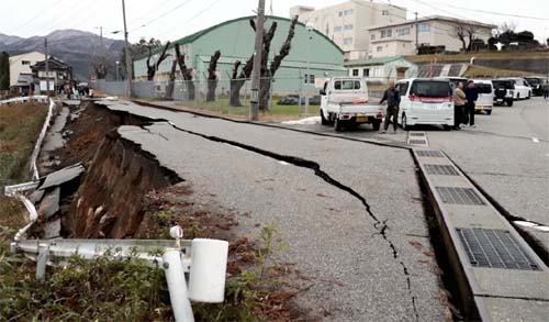 Terremoto de magnitude 7,5 atinge oeste do Japão e provoca alerta de tsunami
