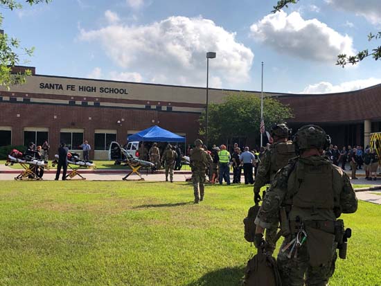 Tiros são disparados em escola no Texas; há entre 8 e 10 mortos, segundo xerife
