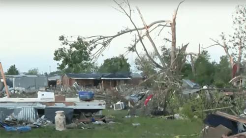 Onda de tornados deixa mais de 20 mortos nos Estados Unidos
