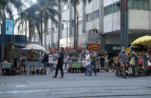 Trabalhador com baixa escolaridade deve ser o mais afetado no pós-pandemia, aponta estudo