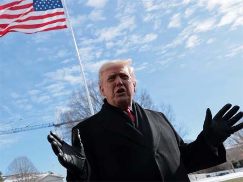 Trump afirma confiança na possibilidade de negociações com Havana mesmo sob pressão econômica