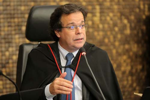 Pandemia: TJ/AL suspende contratações, corta gastos e renegocia contratos