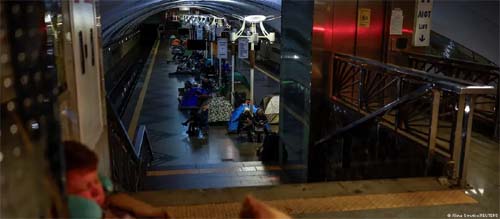 Cidades ucranianas enfrentam apagões massivos após ofensiva russa no inverno