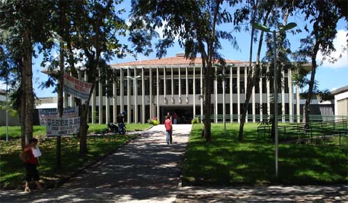 Ufal planeja retorno às atividades presenciais com protocolo de biossegurança