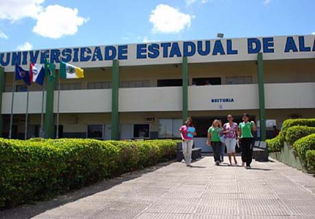 Uneal vivencia séria crise e anuncia indicativo de greve