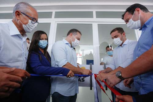 Renan Filho inaugura UPA Cidade Universitária que abre as portas nesta terça