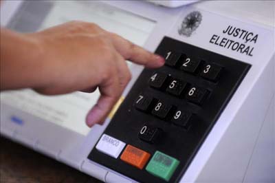 Candidatos a governo de Alagoas disputam preferência de 1,9 milhão de eleitores