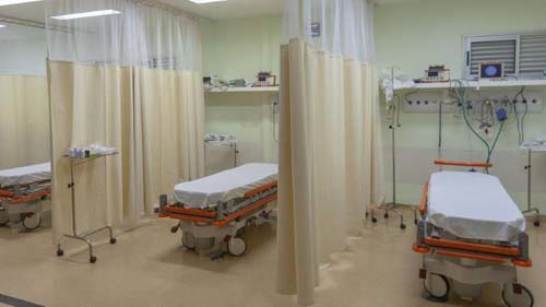 Número de leitos de UTI Covid financiados pelo Ministério da Saúde cai mais de 70% entre picos da pandemia