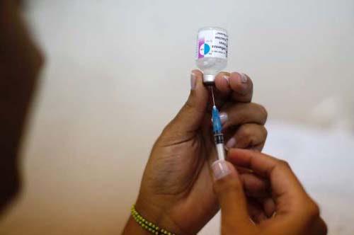 Campanha de vacinação contra a gripe começa nesta segunda-feira