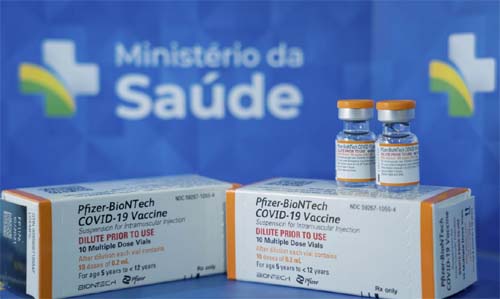 Ministério recebe 7,7 milhões de doses de Pfizer entre hoje 