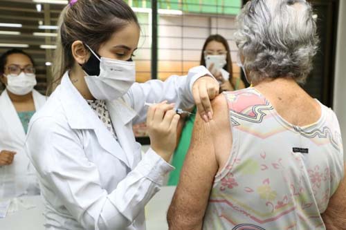 “Vacina é o único tratamento”, reforça Sesau após caso da variante Delta
