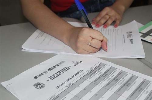 Sine Maceió oferece 656 vagas de trabalho para dez empresas diferentes