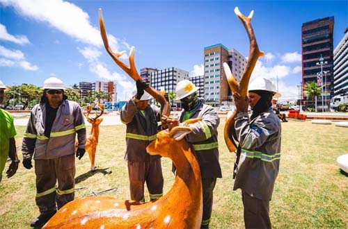 Vandalismo Ataca Decoração Natalina em Maceió e Mobiliza Equipes de Reparos