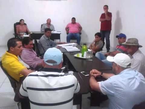 Vereadores de Inhapi aprovam reajuste de quase 100% dos próprios salários