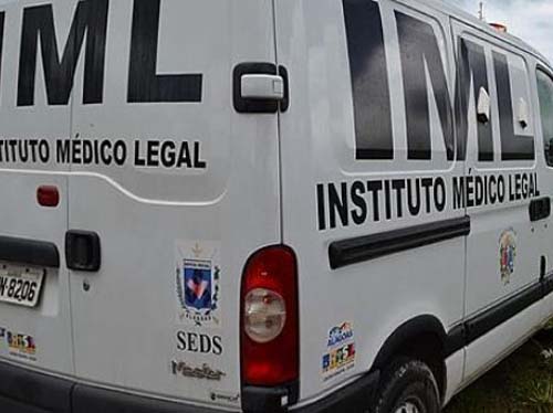 Homem é encontrado morto na praia da Jatiúca, em Maceió, AL