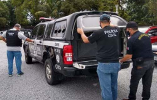 Preso homem que esfaqueou a mãe e ameaçava a esposa de morte