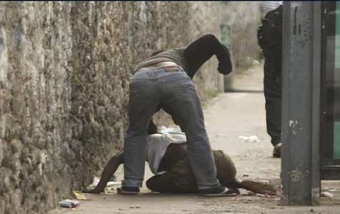 Homem de 61 anos é preso após agredir companheira em Messias