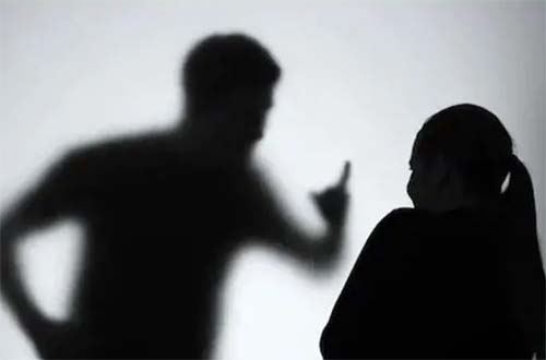 Violência psicológica é tão devastadora quanto agressões físicas, alerta psicóloga