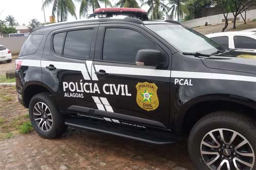Policia Civil prende homem que estuprou afilhada em viçosa no interior alagoano