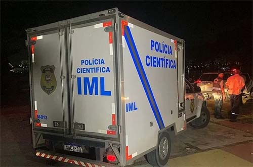 Homem foi morto a tiros dentro de lanchonete em Feira Grande