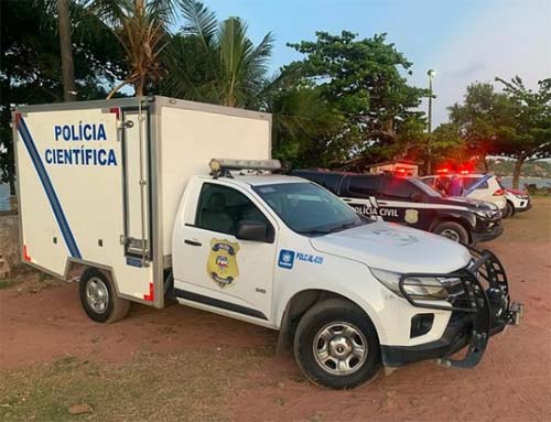 Homem é perseguido, baleado e morre após pedir ajuda a vizinhos por telefone