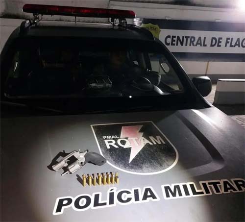 Rotam apreende arma de fogo e 6,6Kg de cocaína em operação policial em Maceió durante a madrugada deste domingo (26)