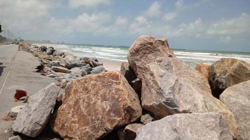 Situação de emergência: orla de Maceió está com 11 pontos de erosão
