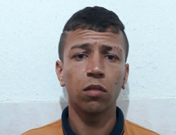 Festa de Carnaval no Brisa do Largo termina com jovem assassinado a tiros