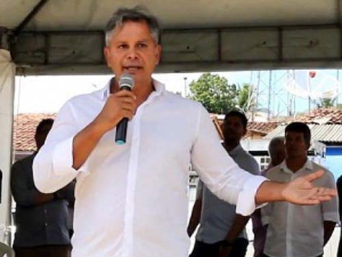 Prefeito de Roteiro, Wladimir Brito, morre após ficar 15 dias internado na UTI