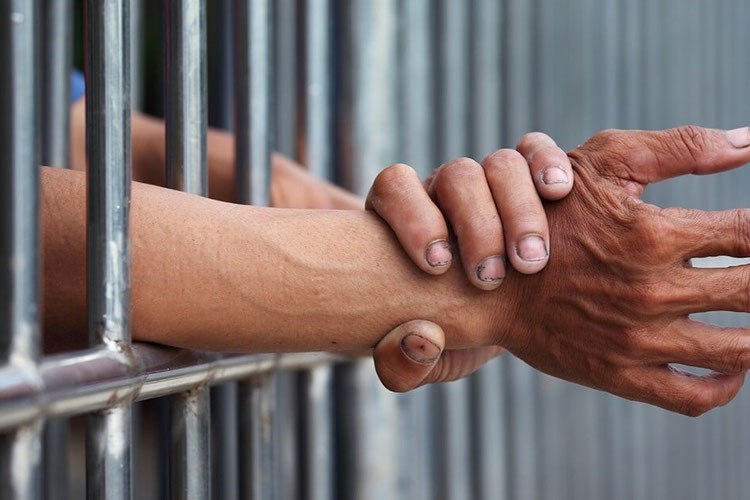 Jovem é preso suspeito de latrocínio em Viçosa, AL