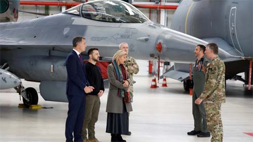 Ucrânia: Bélgica entrega caças F-16 a Zelensky, o avião de combate mais vendido do mundo