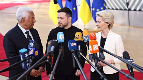 UE atenta à reviravolta de Zelenskyy para corrigir a controversa lei anticorrupção